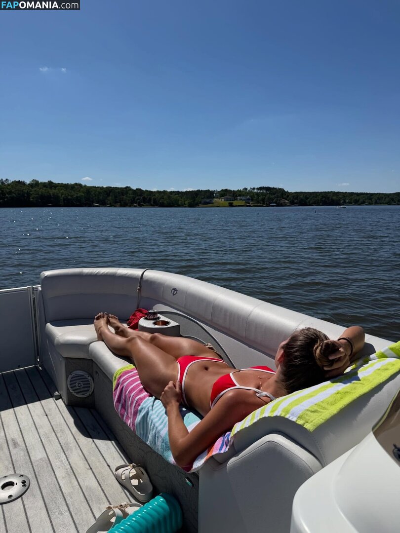 Emily Sentner / Sidney Sentner / emilysentnerr Nu OnlyFans  Photo fuitée #14