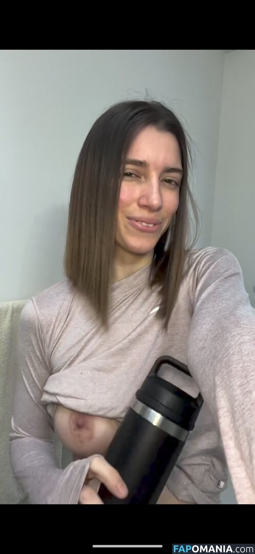 Emily Winterfell / emilysylraa / emilywinterfell / emilyxvirel / emilyxvirel... Nu OnlyFans  Photo fuitée #11