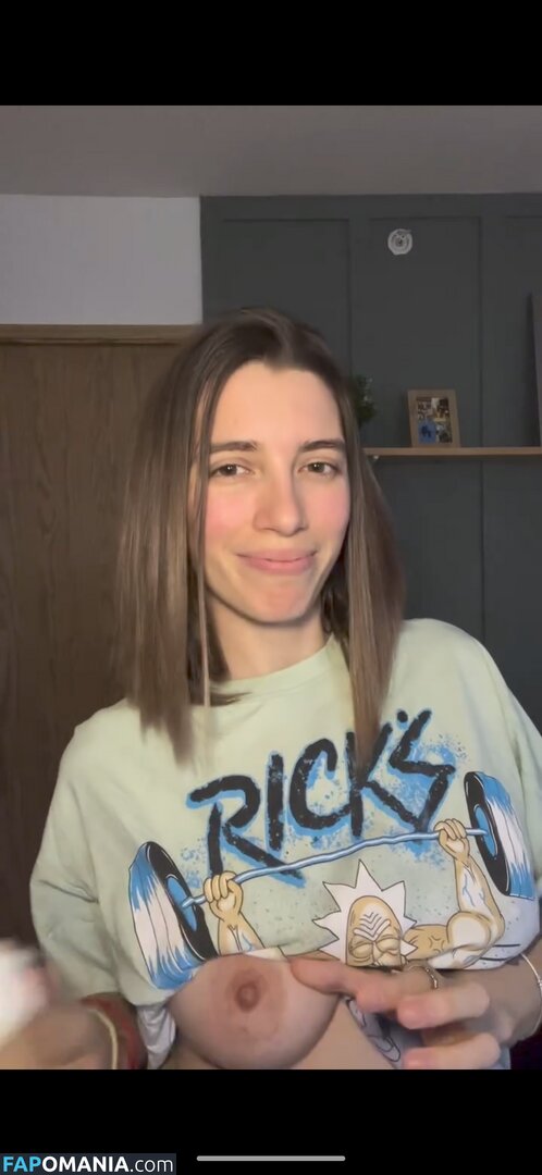 Emily Winterfell / emilysylraa / emilywinterfell / emilyxvirel / emilyxvirel... Nu OnlyFans  Photo fuitée #15