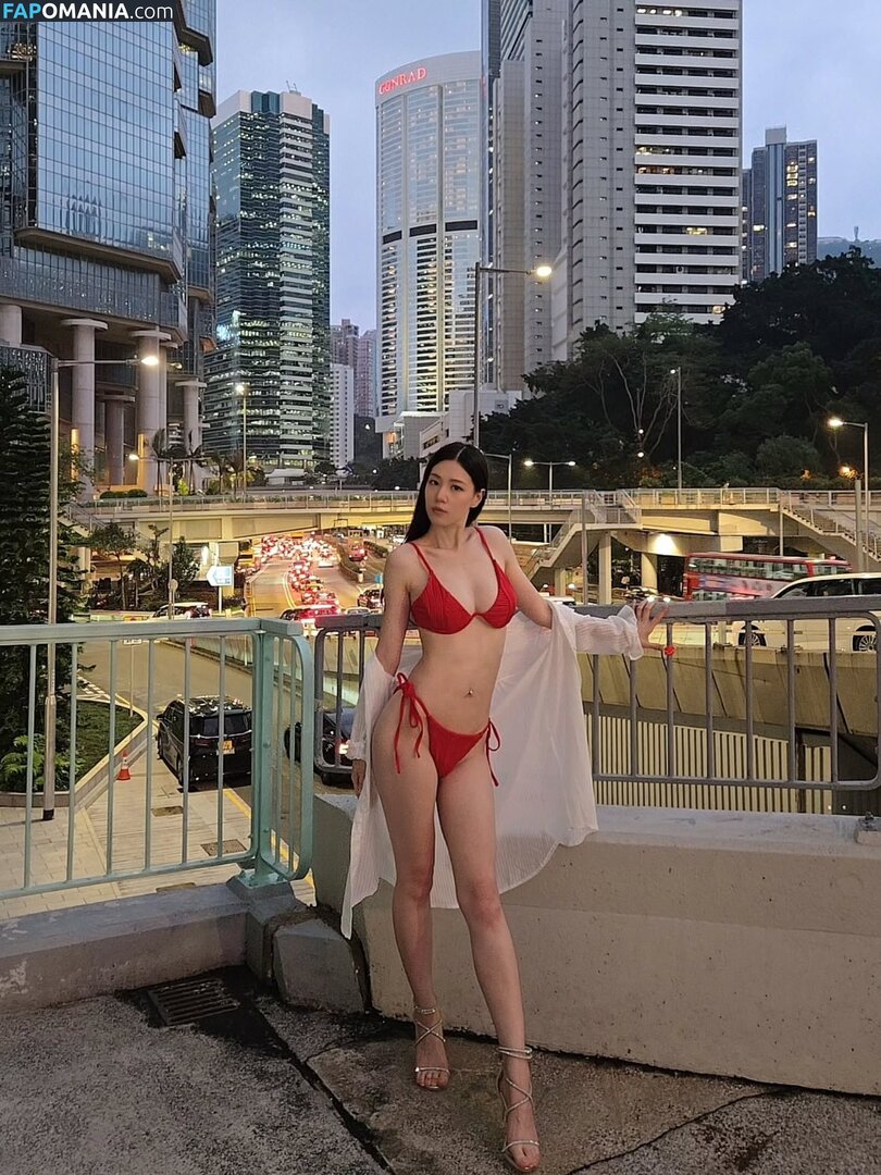 Emilyck Chan / emily_0224 / emilyk8z Nu OnlyFans  Photo fuitée #11