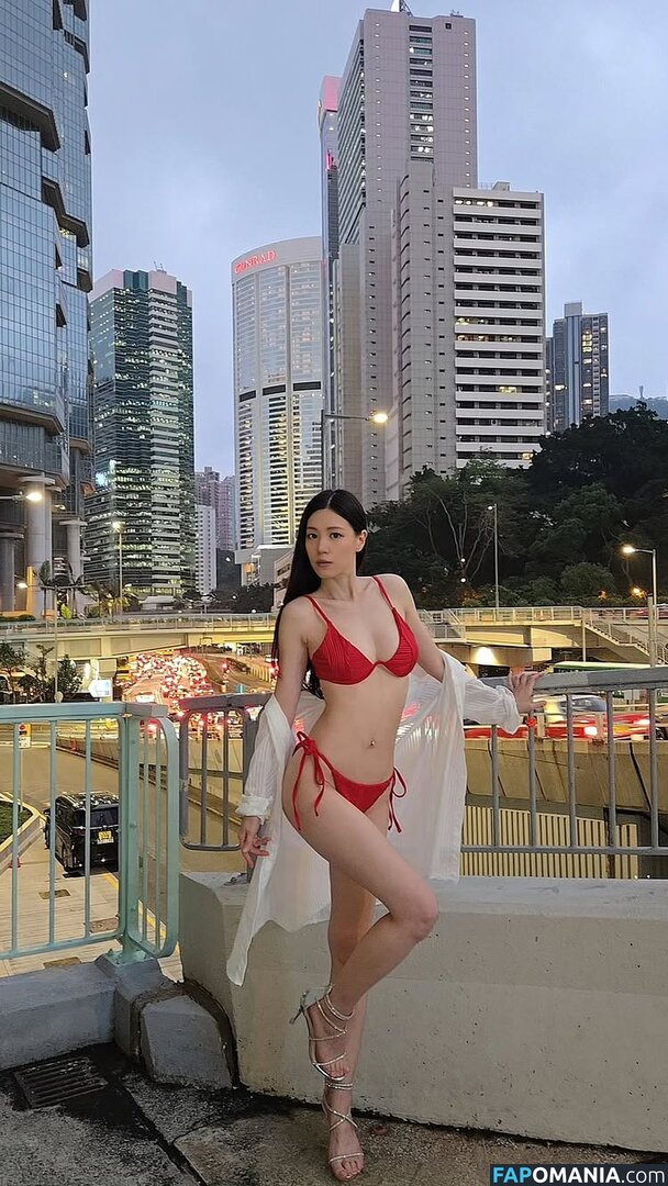 Emilyck Chan / emily_0224 / emilyk8z Nu OnlyFans  Photo fuitée #14