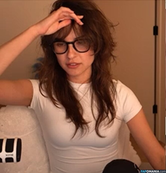emilydaniellam / emilylynne / meilylol / valkyrae assistant Nu OnlyFans  Photo fuitée #2