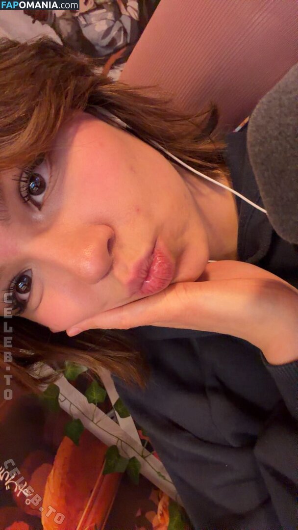 Emilyynl Nu OnlyFans  Photo fuitée #20