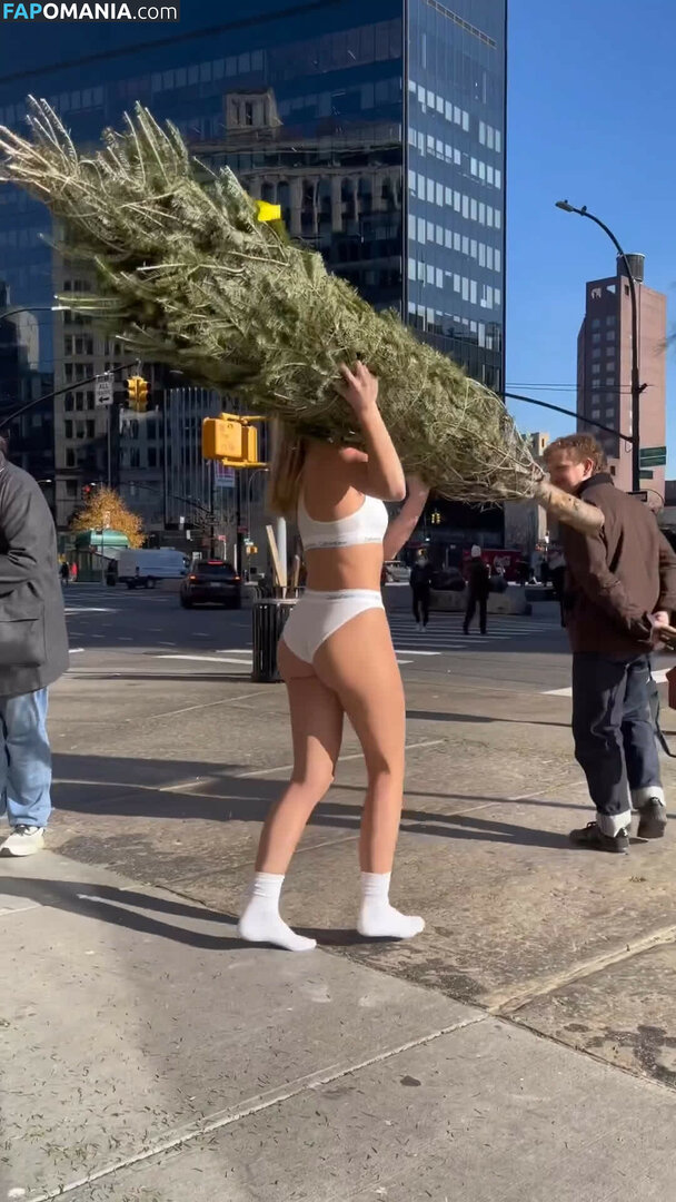 Emma Brooks / emmabrooks / nalabrooks Nu OnlyFans  Photo fuitée #361