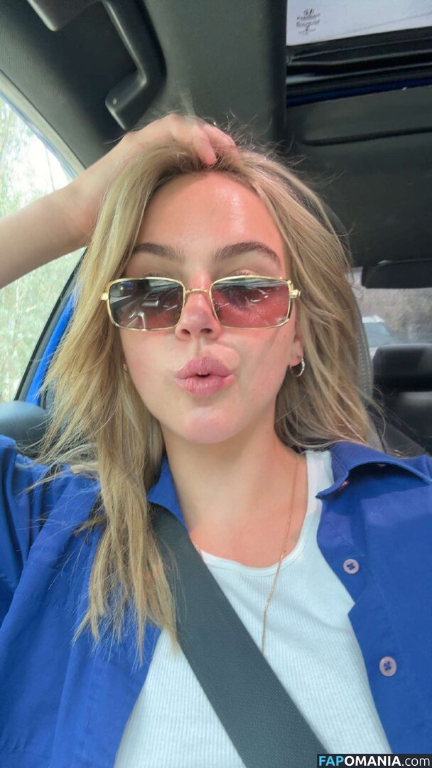 Emma Brooks / emmabrooks / nalabrooks Nu OnlyFans  Photo fuitée #1704