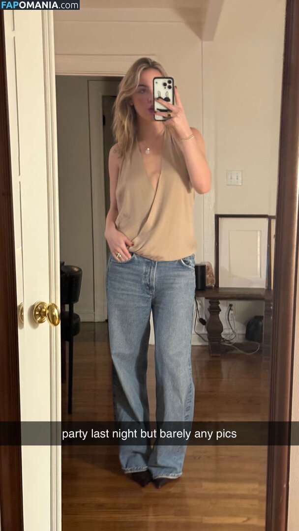 Emma Brooks / emmabrooks / nalabrooks Nu OnlyFans  Photo fuitée #1723