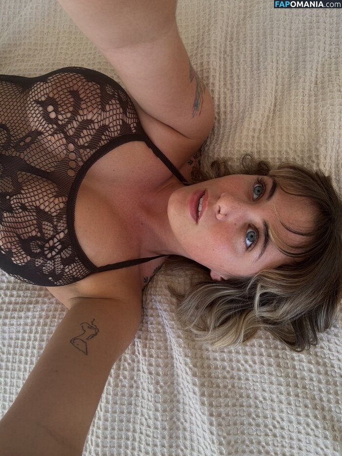 Emma Laine / emma.laine_ / msemmalaine Nu OnlyFans  Photo fuitée #71