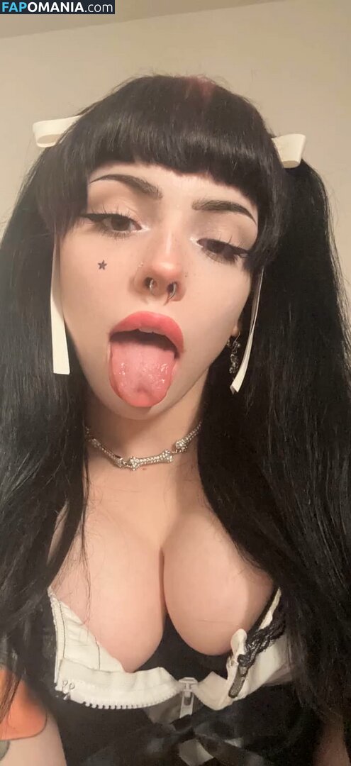 Emma Langevin / emmalangevin / emmalangevinxo Nu OnlyFans  Photo fuitée #767