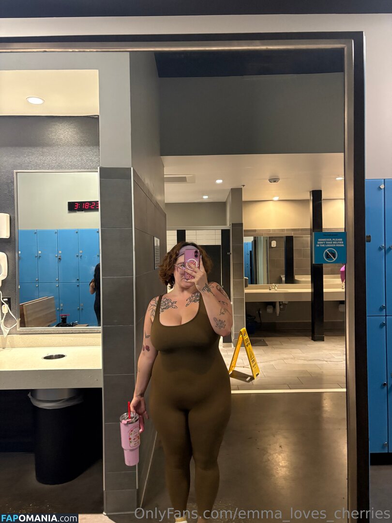 emma_loves_cherries / emmalovescherries Nu OnlyFans  Photo fuitée #2