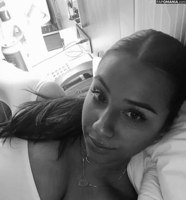 Emma Planzo / emmaplanzo Nu OnlyFans  Photo fuitée #2