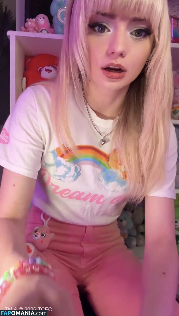 Emma's MySpace / emmaouille / emmas.world / emmasmyspace Nu OnlyFans  Photo fuitée #2