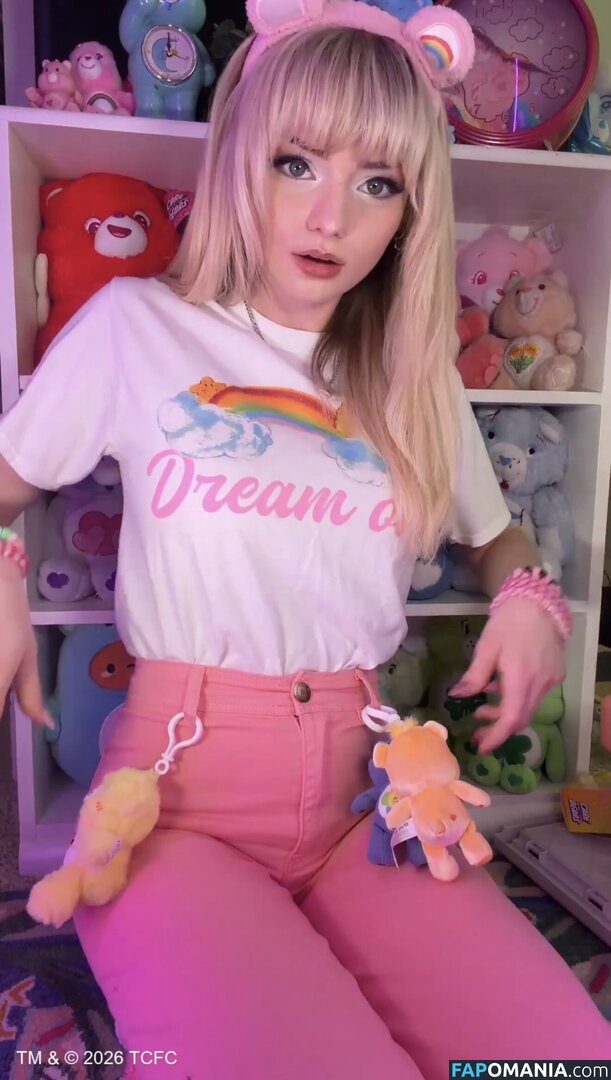 Emma's MySpace / emmaouille / emmas.world / emmasmyspace Nu OnlyFans  Photo fuitée #4