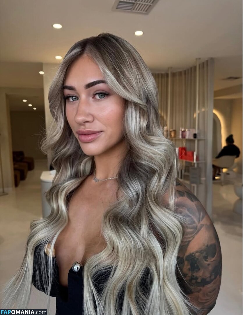 Emma Sundberg / emmasundbergg / https: Nu OnlyFans  Photo fuitée #6