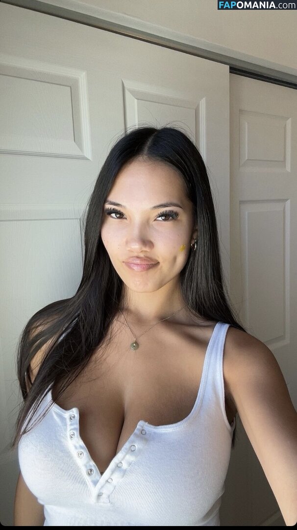 Emme Alcalde / Emmealcalde / eemme.a Nu OnlyFans  Photo fuitée #11