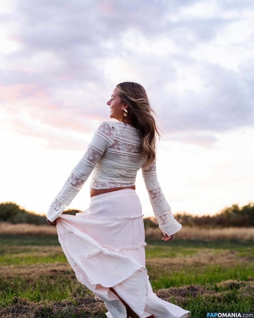 Emmi Butler / emmilaurie Nu OnlyFans  Photo fuitée #6