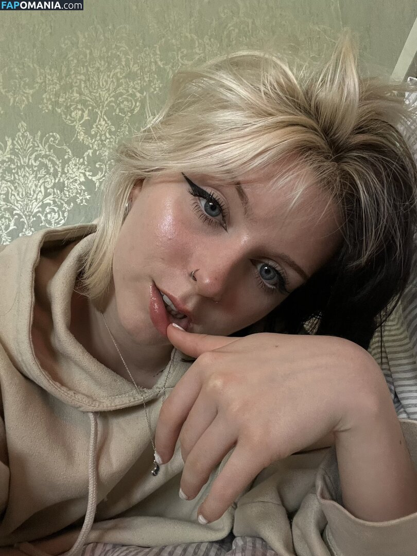 Emzeeni / cw / https: Nu OnlyFans  Photo fuitée #14