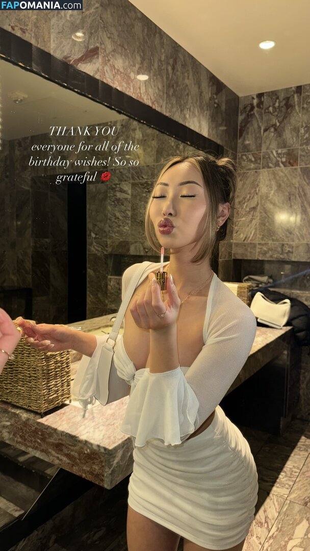 Ena Lor Hmong / ena.pn.lor_ Nu OnlyFans  Photo fuitée #1