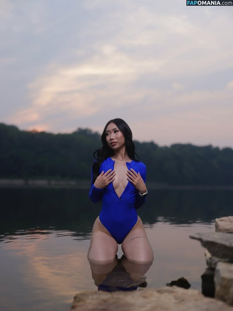 Ena Lor Hmong / ena.pn.lor_ Nu OnlyFans  Photo fuitée #9