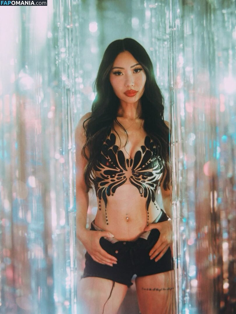 Ena Lor Hmong / ena.pn.lor_ Nu OnlyFans  Photo fuitée #10