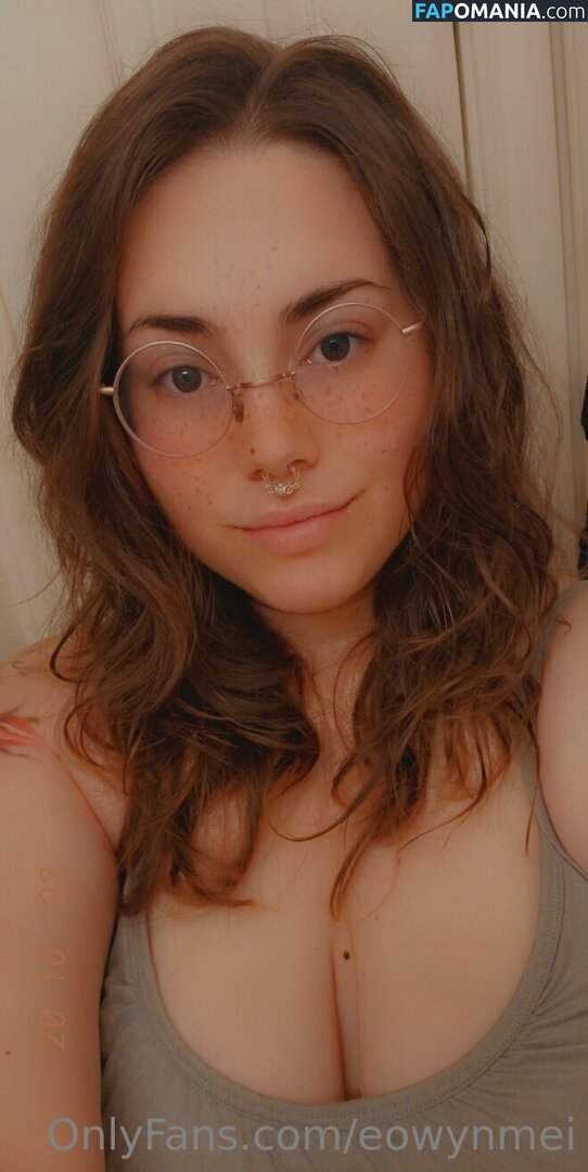 eowynmei / meahchantae__ Nu OnlyFans  Photo fuitée #13