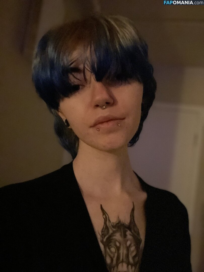 erasedweeaboo / erasedweeb Nu OnlyFans  Photo fuitée #6