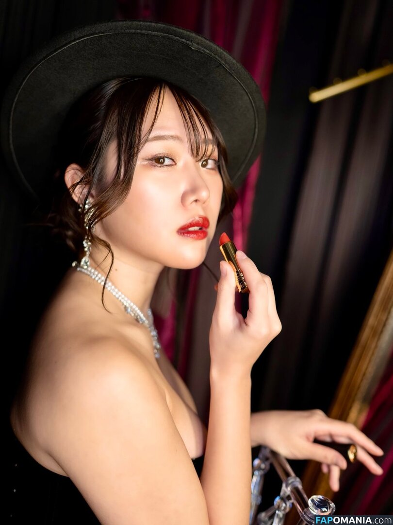 Erika Momoyama / eri0208i / erika_momoyama Nu OnlyFans  Photo fuitée #10