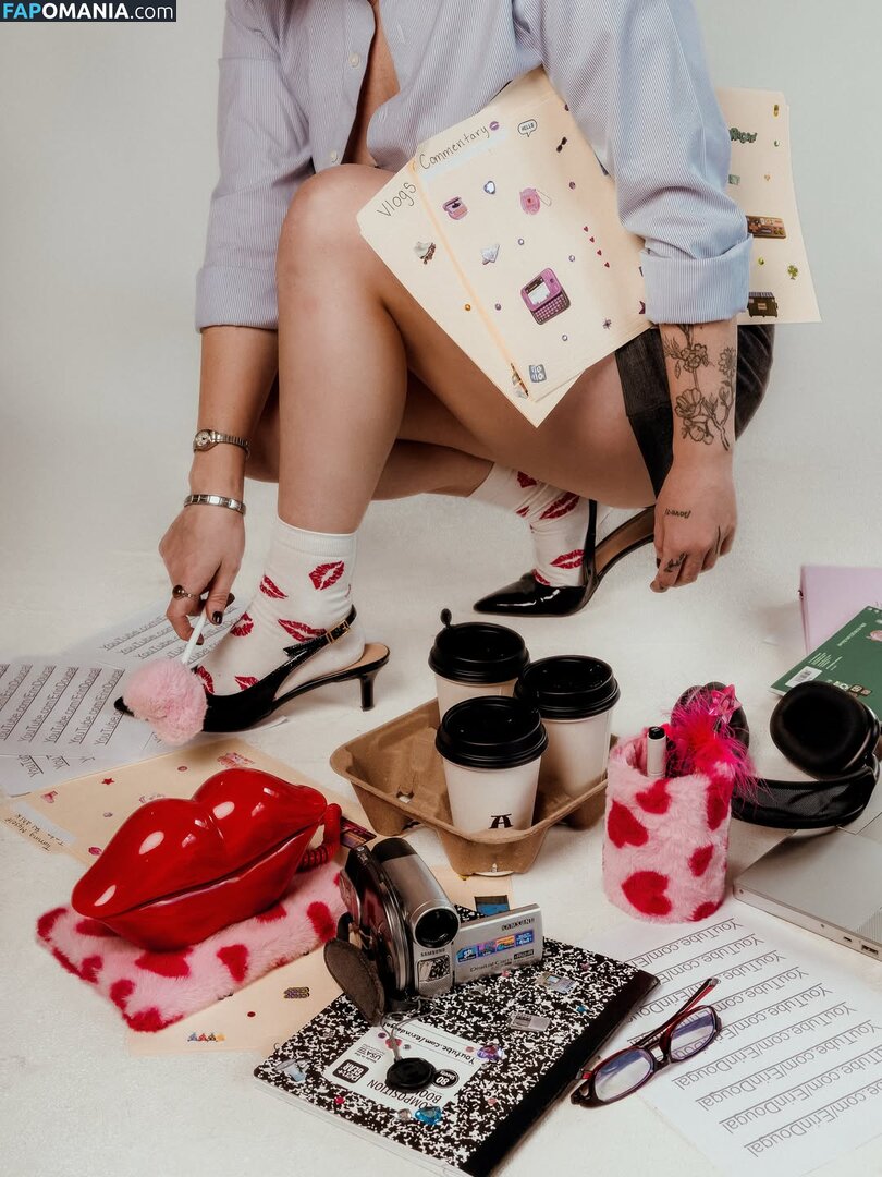 Erin Dougal / Smosh / erindougal Nu OnlyFans  Photo fuitée #14