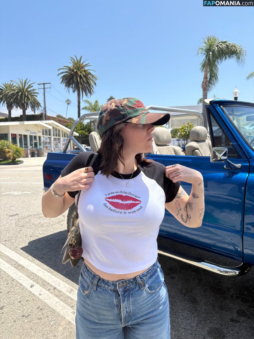 Erin Dougal / Smosh / erindougal Nu OnlyFans  Photo fuitée #20