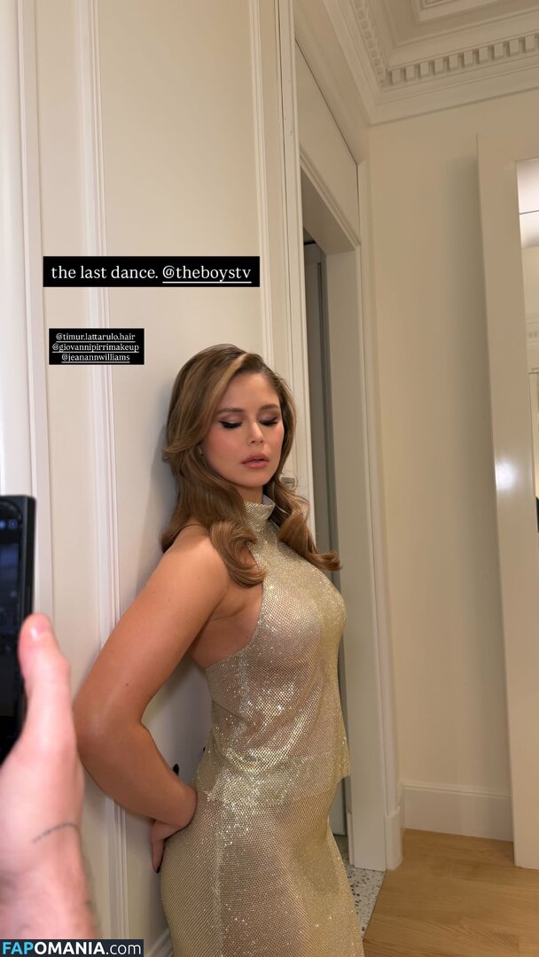 Erin Moriarty / erinelairmoriarty Nu OnlyFans  Photo fuitée #459