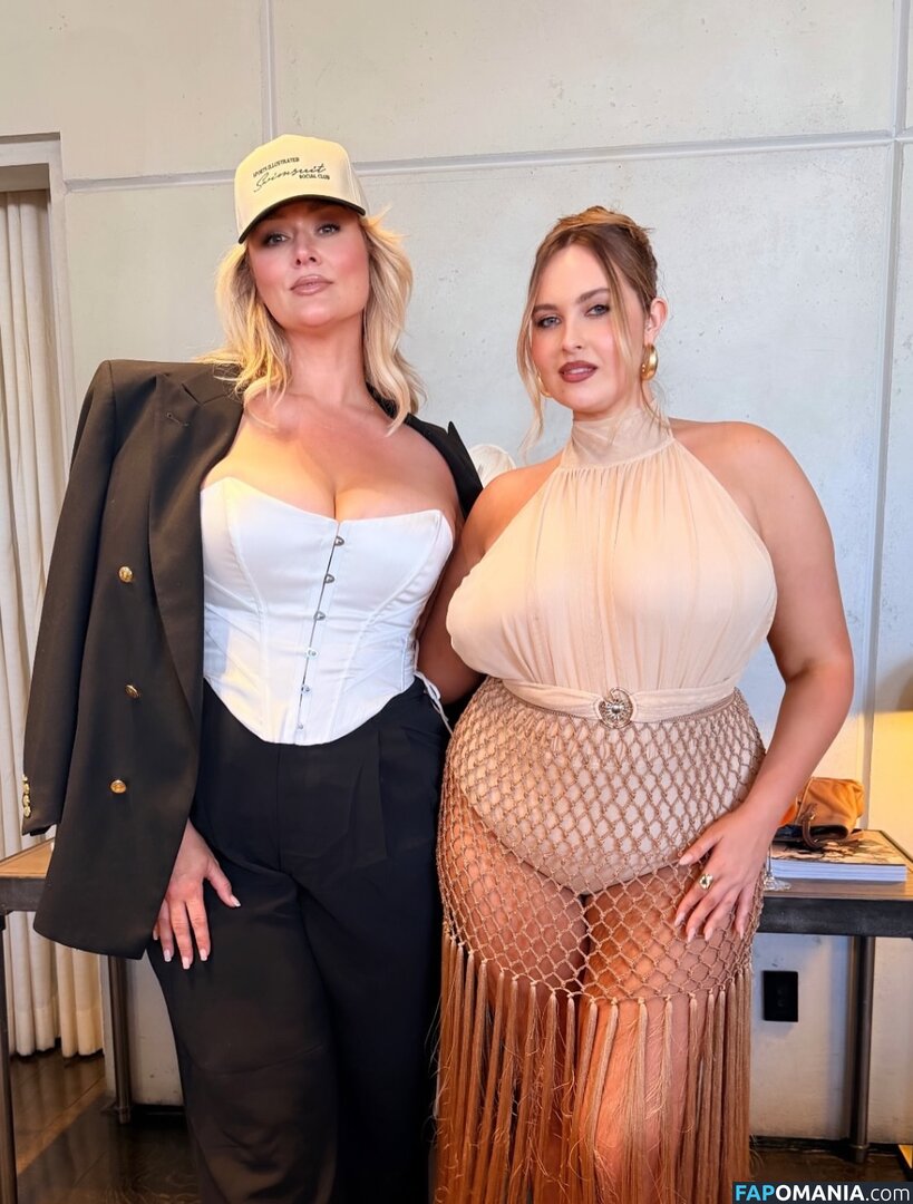 Erinmhk / erinmarleyklay / noterinmhk Nu OnlyFans  Photo fuitée #130