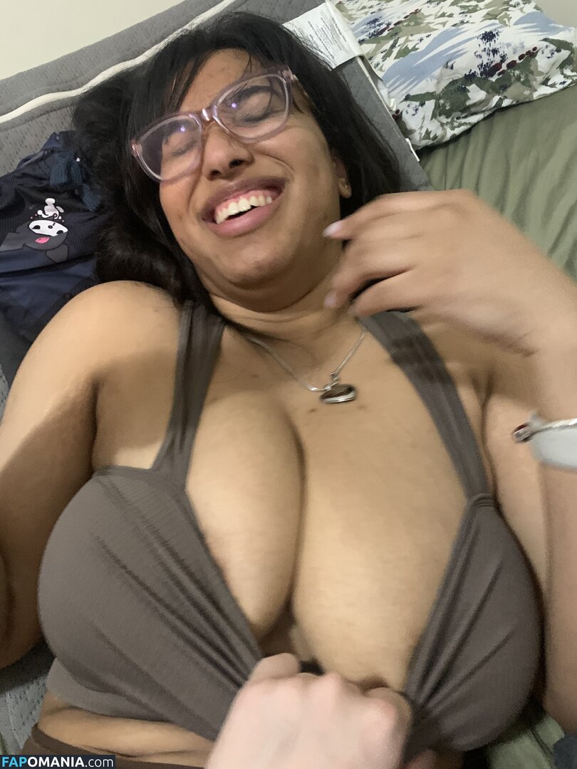Eromahou / https: Nu OnlyFans  Photo fuitée #4