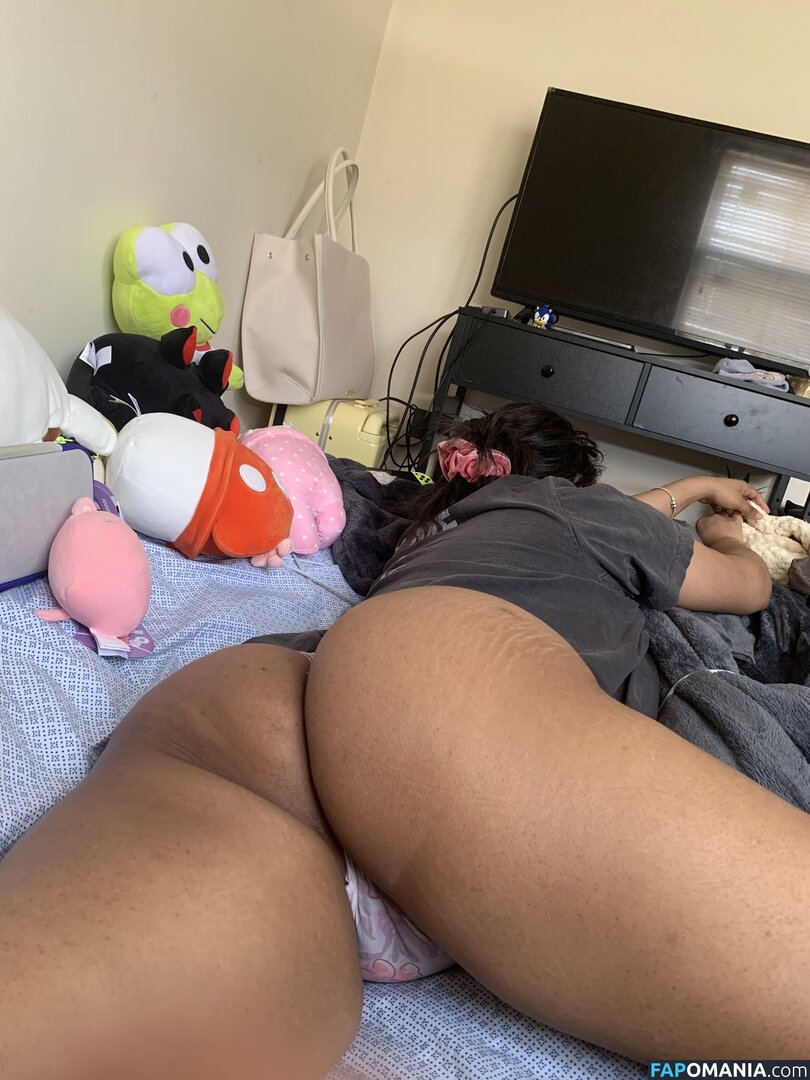 Eromahou / https: Nu OnlyFans  Photo fuitée #5