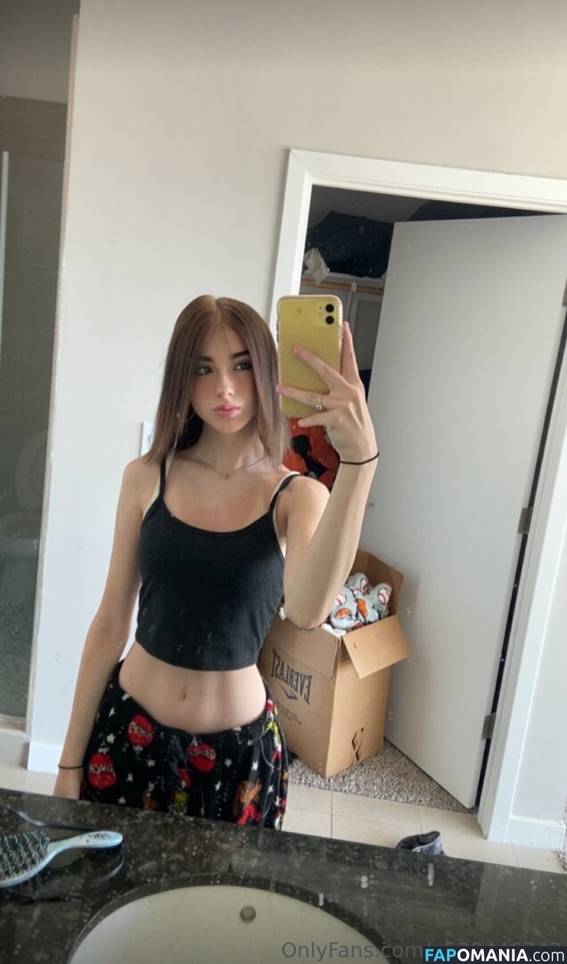 Estelle Harper / estelleharper Nu OnlyFans  Photo fuitée #1