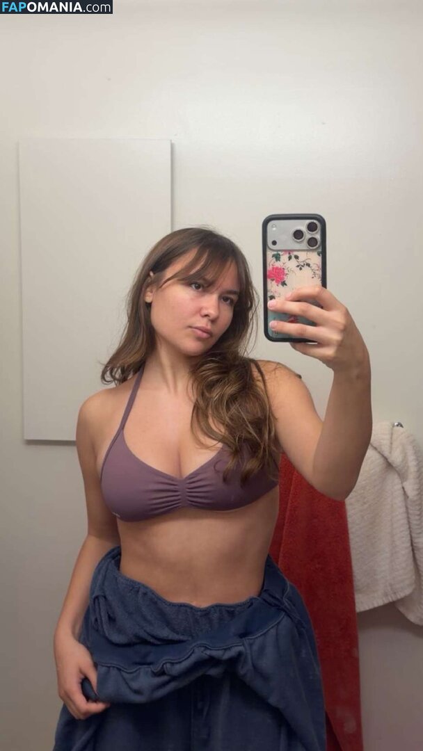 Ester Dobrik / esterrdobrik Nu OnlyFans  Photo fuitée #20