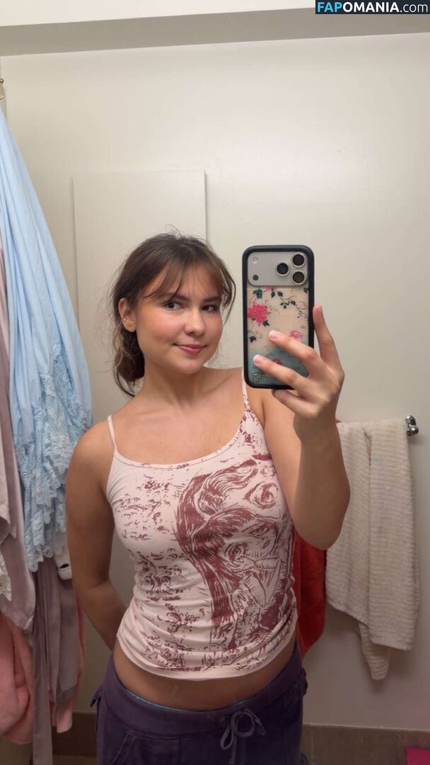Ester Dobrik / esterrdobrik Nu OnlyFans  Photo fuitée #76