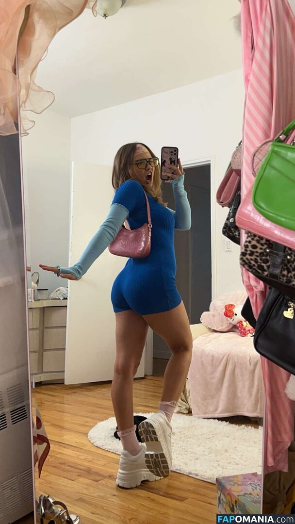 Ester Dobrik / esterrdobrik Nu OnlyFans  Photo fuitée #77