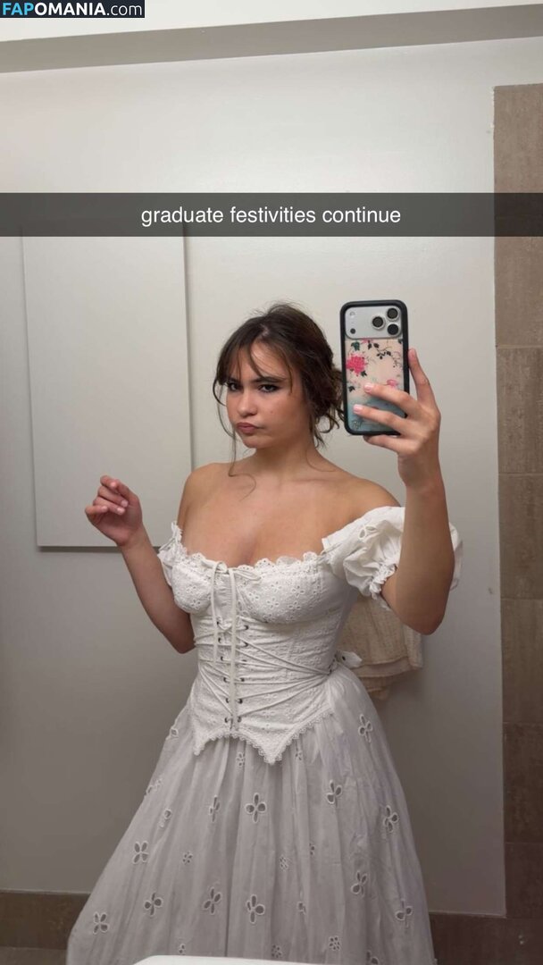 Ester Dobrik / esterrdobrik Nu OnlyFans  Photo fuitée #95