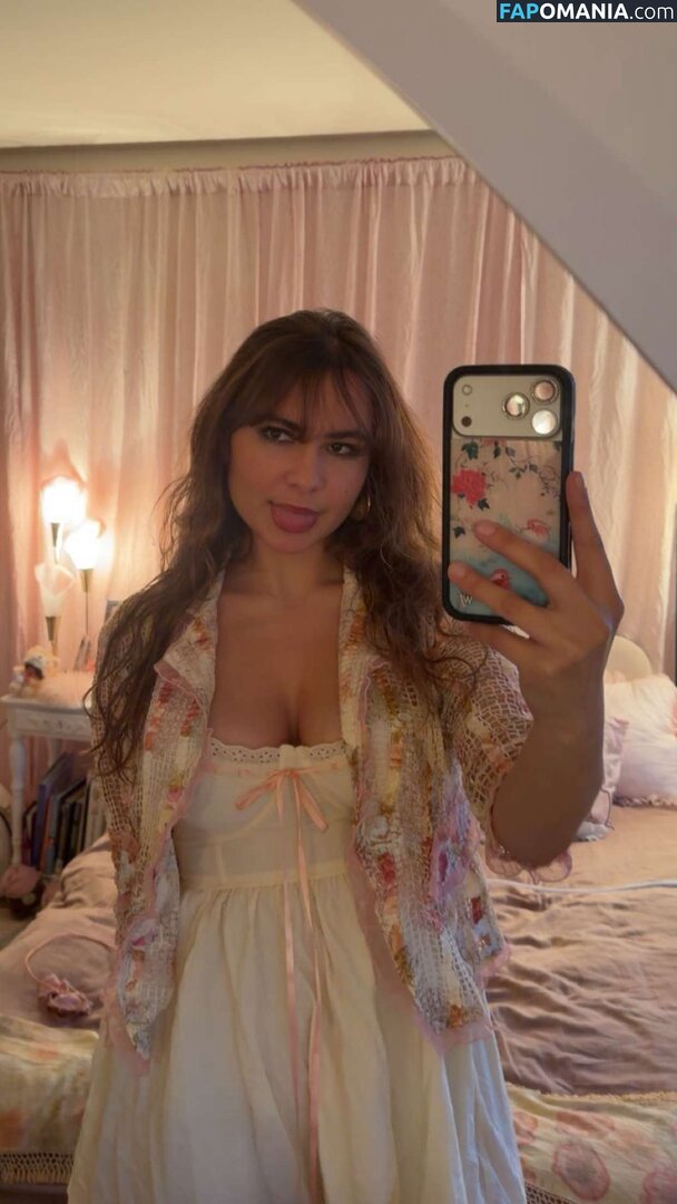 Ester Dobrik / esterrdobrik Nu OnlyFans  Photo fuitée #109