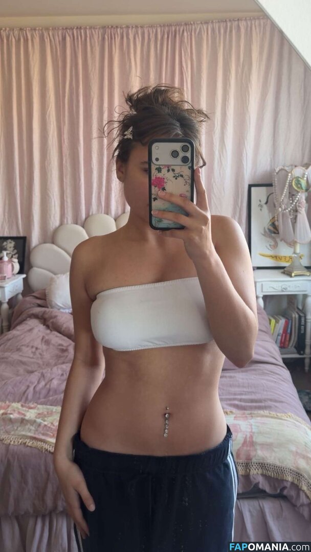 Ester Dobrik / esterrdobrik Nu OnlyFans  Photo fuitée #140