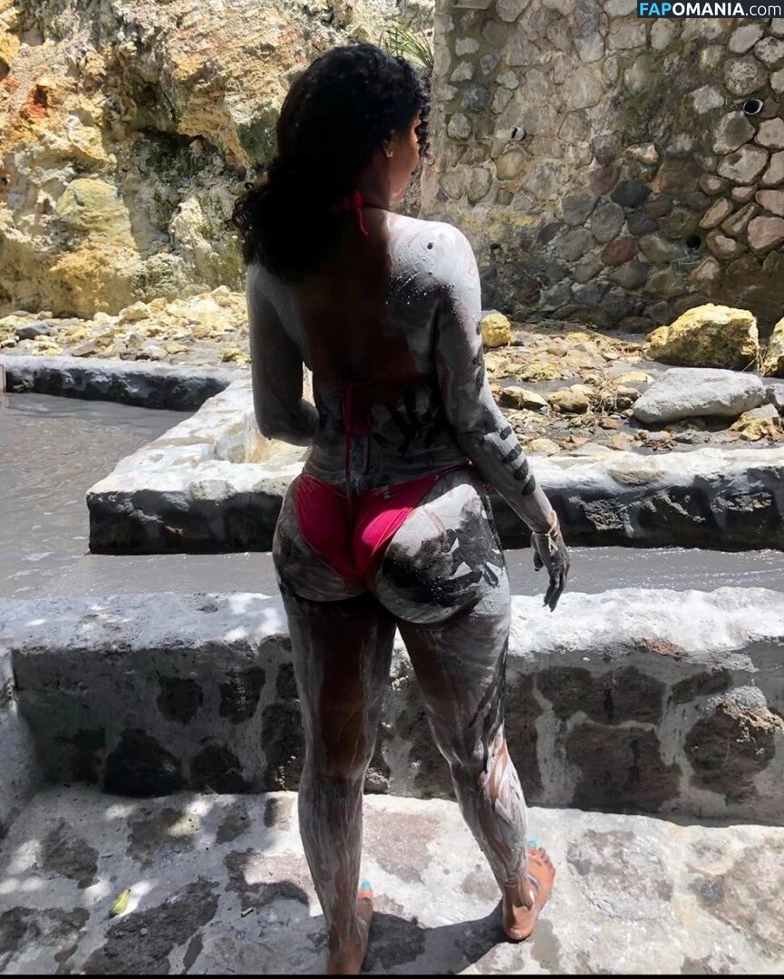 Esther Baxter / estherbaxter / https: Nu OnlyFans  Photo fuitée #13