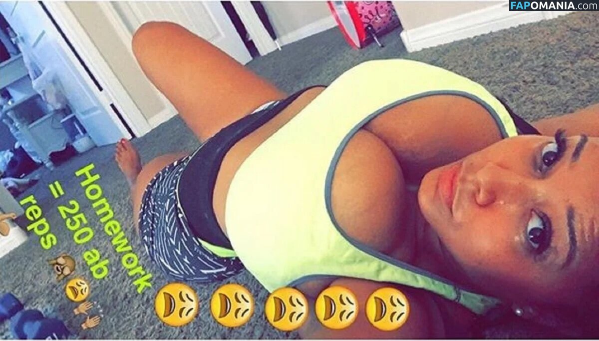 Esther Baxter / estherbaxter / https: Nu OnlyFans  Photo fuitée #17