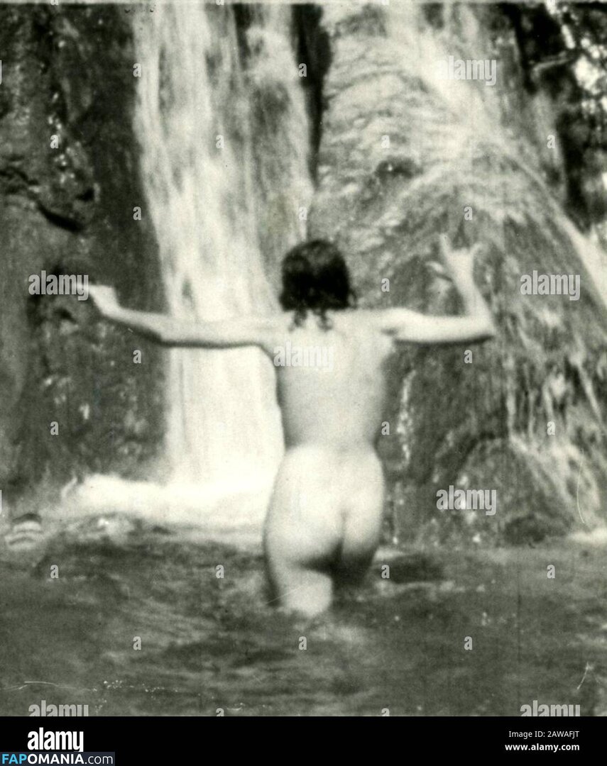 Eva Braun Nu OnlyFans  Photo fuitée #3