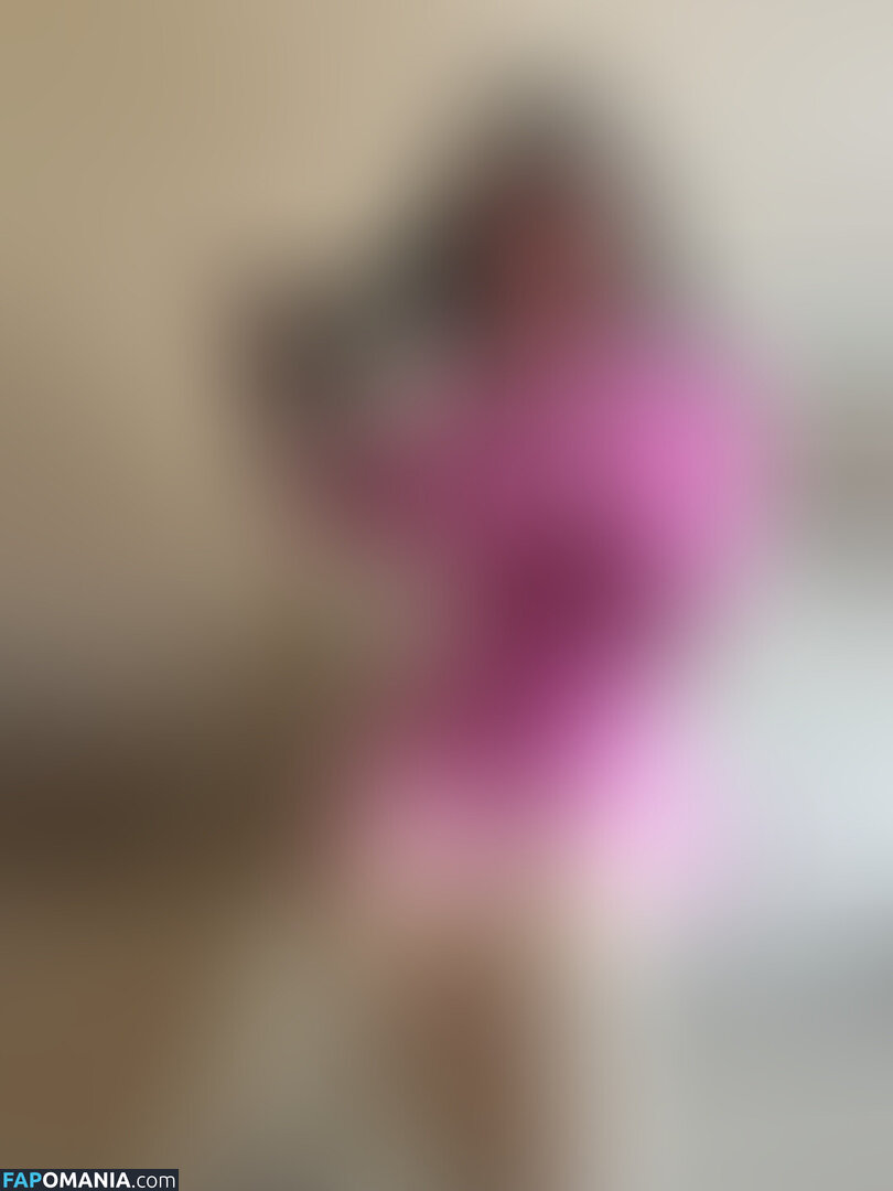 Eva Gros / eve.grossss / evegrossss Nu OnlyFans  Photo fuitée #57