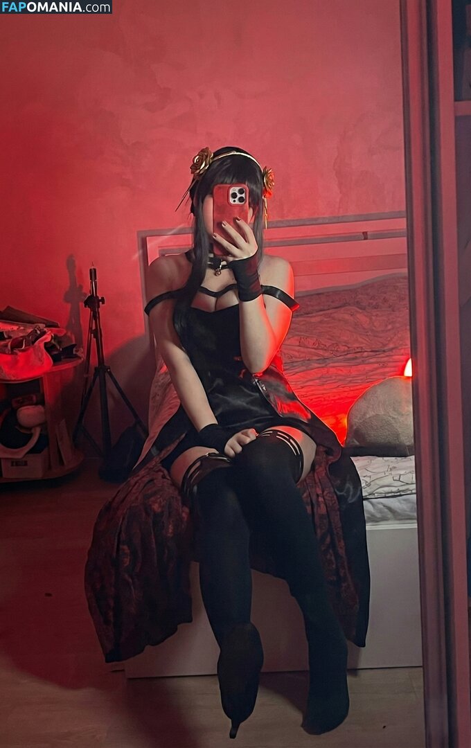 Eva Gros / eve.grossss / evegrossss Nu OnlyFans  Photo fuitée #61