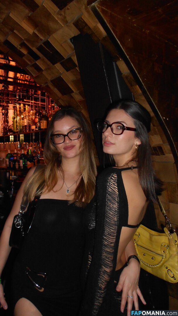 Eva Nahum / nahumyou Nu OnlyFans  Photo fuitée #1