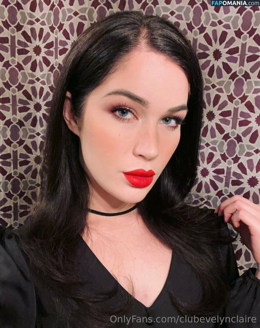 Evelyn Claire / evelynclaire.xoxo / luvevelynclaire / officialevelynclaire Nu OnlyFans  Photo fuitée #258