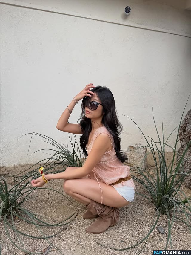 Evelyn Ha / eveee9 / hjevelyn Nu OnlyFans  Photo fuitée #16