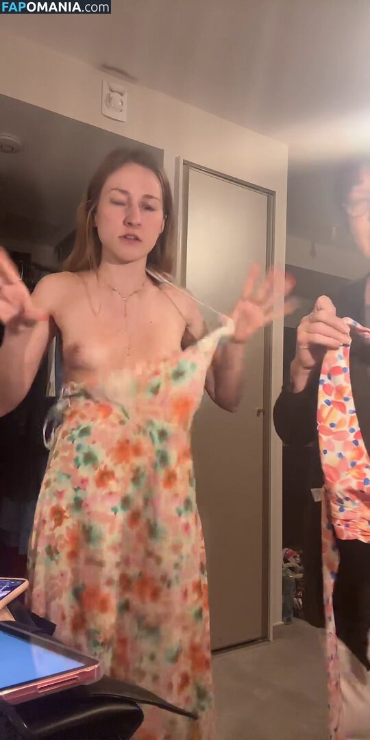 evenly.drop / evenlydrop Nu OnlyFans  Photo fuitée #1