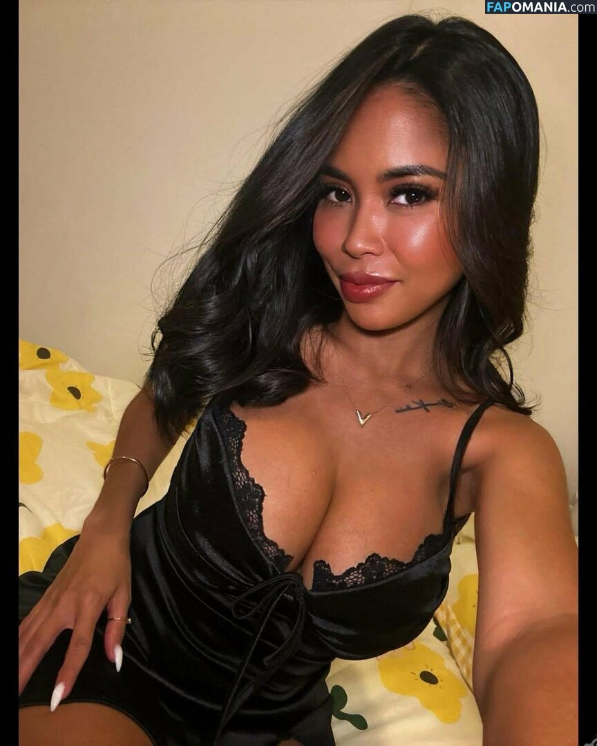 Eversunneva / sunneva Nu OnlyFans  Photo fuitée #3