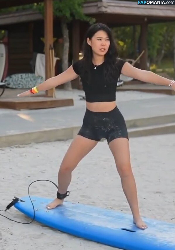 ExtraEmily / extra.emilay / extraemilyy / extremly_cute Nu OnlyFans  Photo fuitée #5